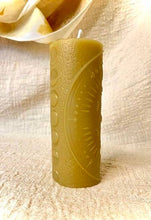 Load image into Gallery viewer, Celestial Moon Phase Beeswax Candle