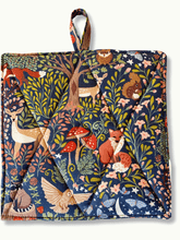 Load image into Gallery viewer, Hand Quilted Cotton Pot Holders