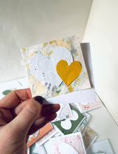 Load image into Gallery viewer, Mini Heart Seed Paper Cards