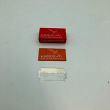 Load image into Gallery viewer, Butterfly Razor Extra Long Handle