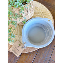 Load image into Gallery viewer, Collapsible Silicone Dog Bowl