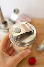 Load image into Gallery viewer, Pourable Jar Lid
