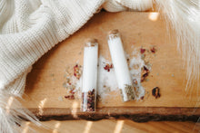 Load image into Gallery viewer, Festive Bath Salts
