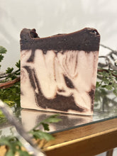 Load image into Gallery viewer, Vanilla Bean Pumpkin Espresso Soap Bar
