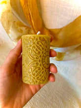 Load image into Gallery viewer, Mandala Design Beeswax Candle
