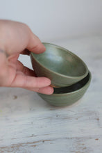 Load image into Gallery viewer, Artist Choice Little Bowls
