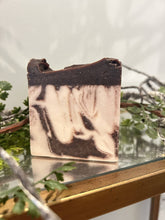 Load image into Gallery viewer, Vanilla Bean Pumpkin Espresso Soap Bar
