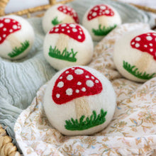 Load image into Gallery viewer, Wool Dryer Ball
