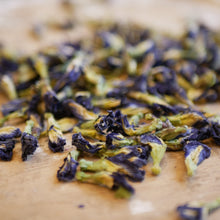 Load image into Gallery viewer, Butterfly Pea Flower Tea
